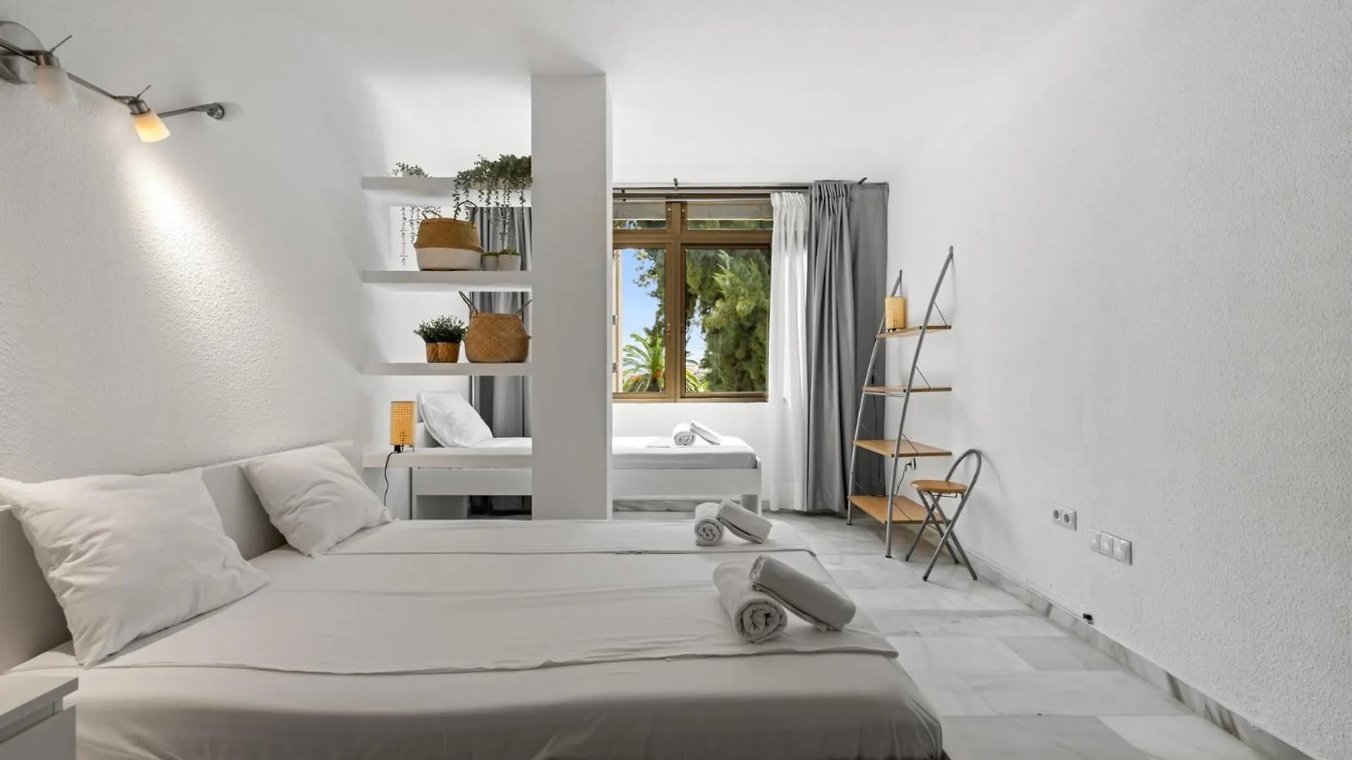Comfy Apartment 100M From Pedregalejo Beach By Costarentals - Mal02 Malaga 0*,